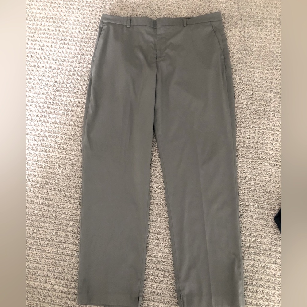Perry Ellis Premium gray tailored fit flat front pants slacks